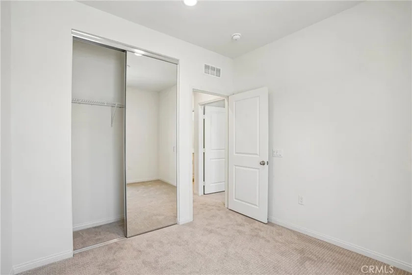 5876 Linden Ave Avenue #6 photo 11