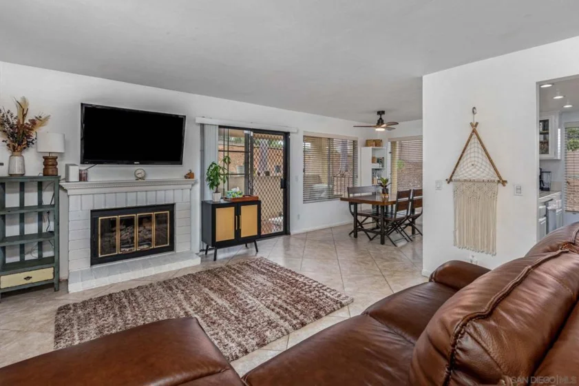 1146 Grape Street photo 1