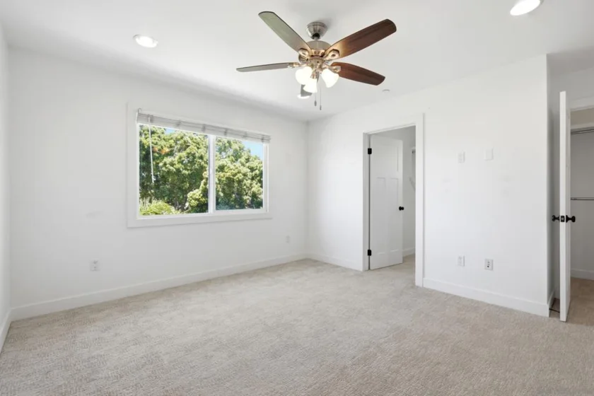 1323 Felspar Street photo 9