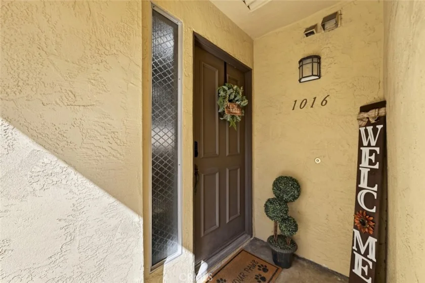 1016 Grape Street photo 5