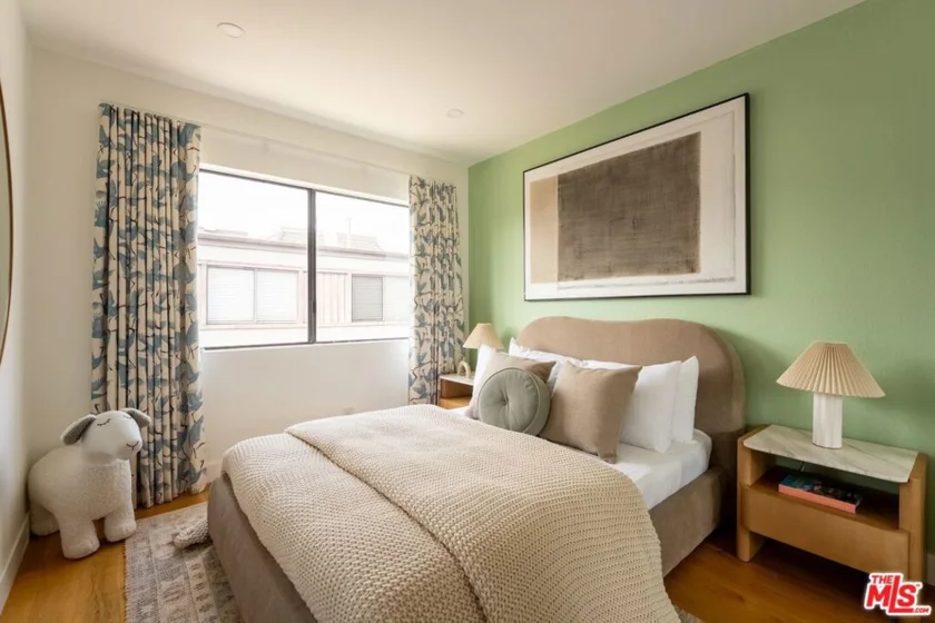 4600 Glencoe Avenue #2 photo 11