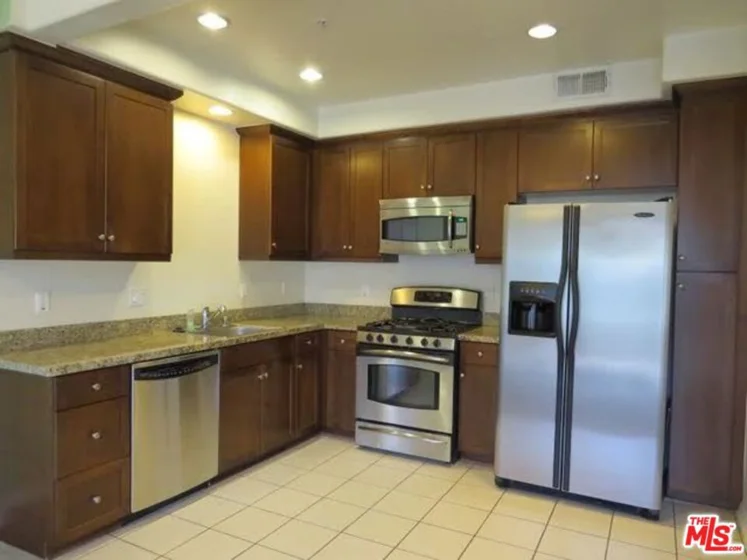 360 W Avenue 26 #340 photo 11