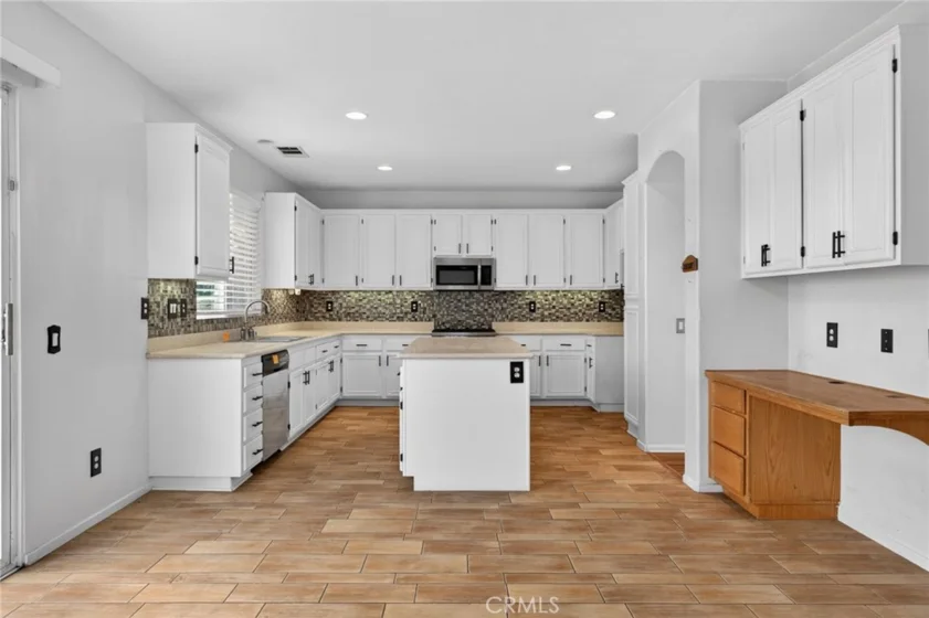 26103 Palmetto photo 11