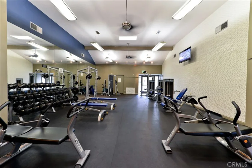 5530 Owensmouth Avenue #324 photo 18