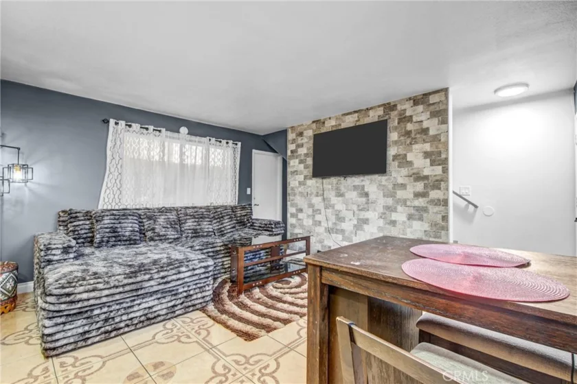 7904 Laurel Canyon #12 photo 8