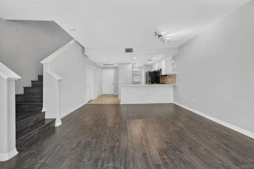 1501 India Street #304 photo 11