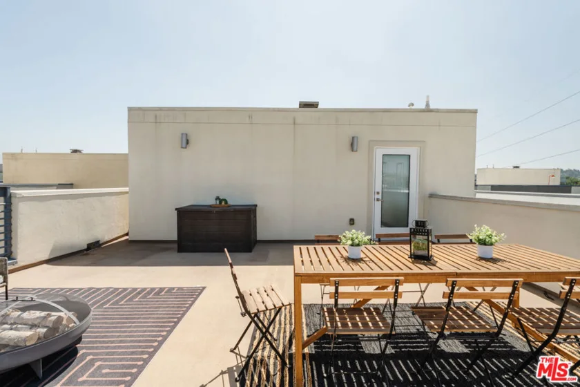2753 Waverly Drive #601 photo 36