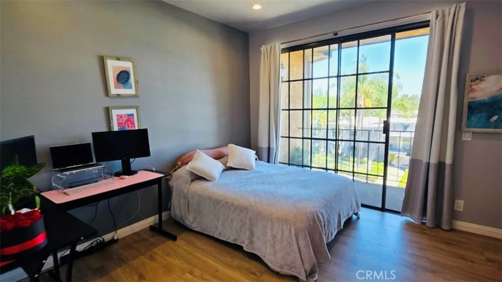 18600 Clark Street #306 photo 8