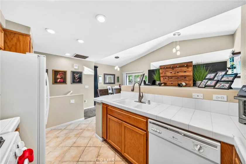 10362 Scripps Poway Parkway #64 photo 9
