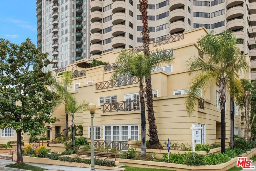 10555 Ashton Avenue #303 photo 1