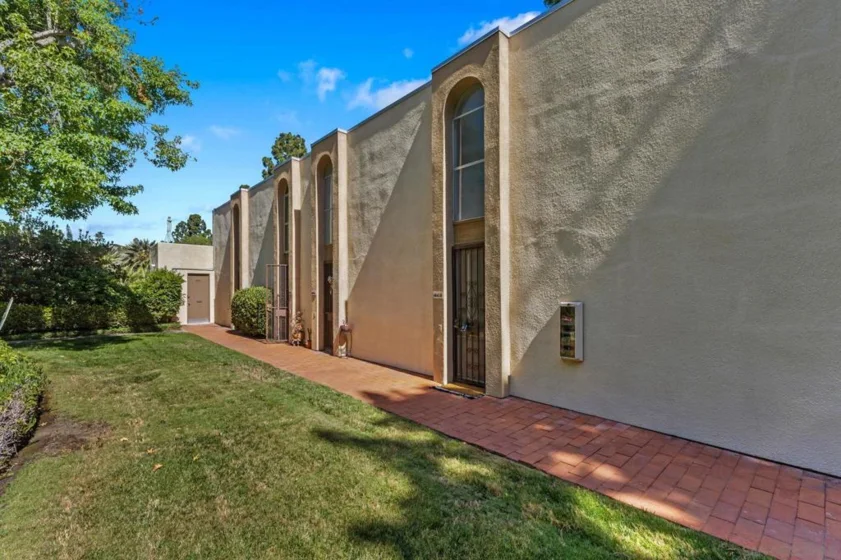 4843 Collwood Boulevard #B photo 2