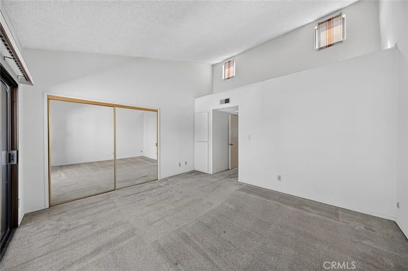 1137 N Maryland Ave #4 photo 15