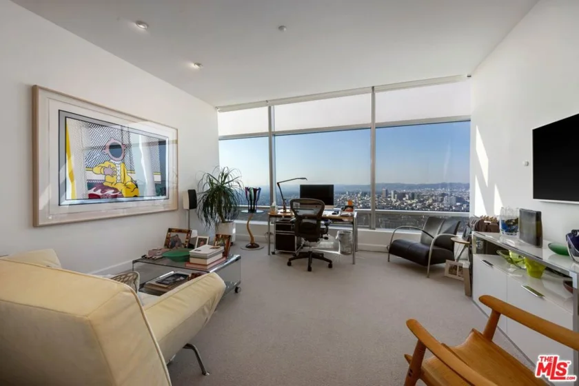 900 W Olympic Boulevard #46G photo 29