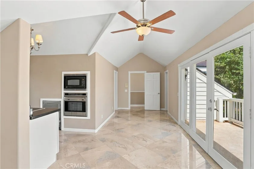 42580 Avenida Escala photo 66
