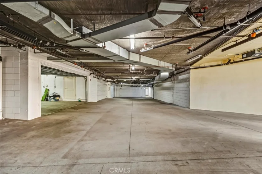 478 S Oakland Avenue #2 photo 27