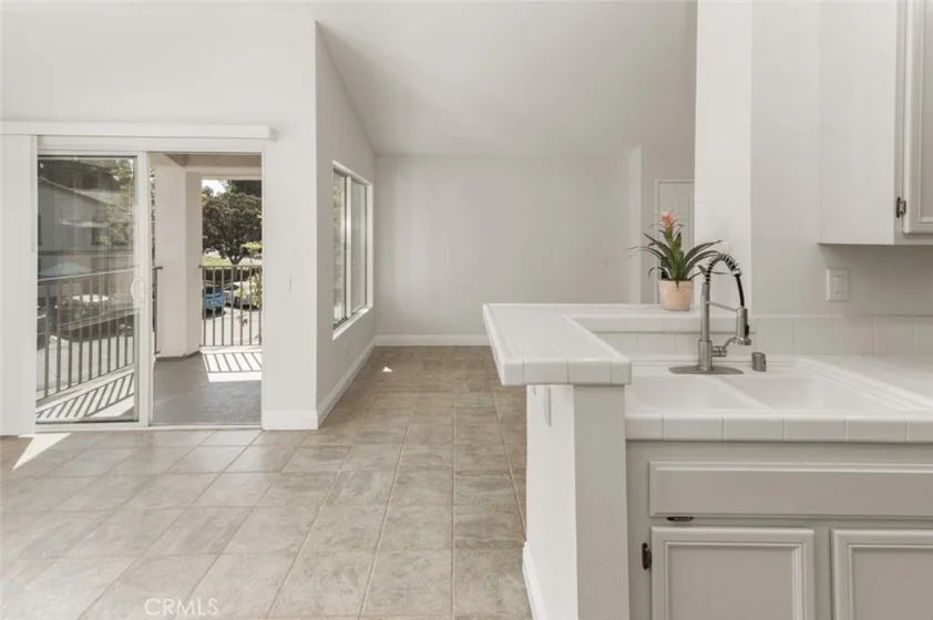 16 Chaumont Circle photo 15