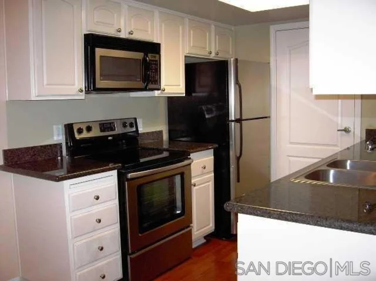 12075 Alta Carmel Court ##44 photo 5
