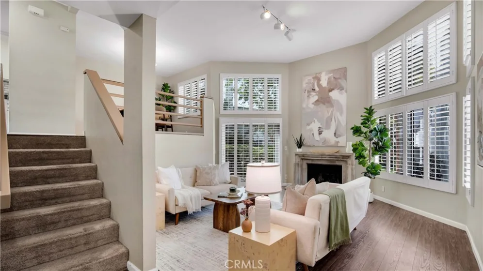 158 N Singingwood Street #2 photo 8