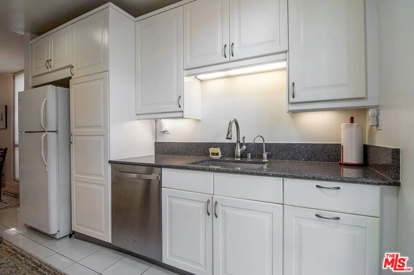 5625 Windsor Way #107 photo 12
