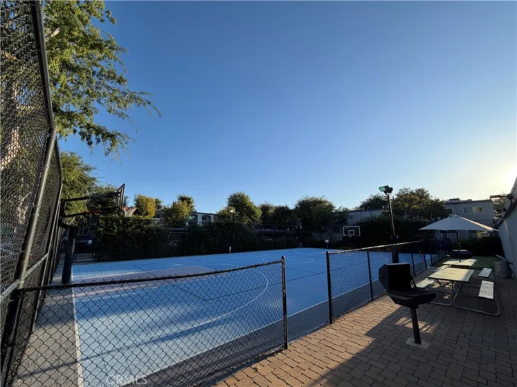 22030 Calvert #2 photo 20