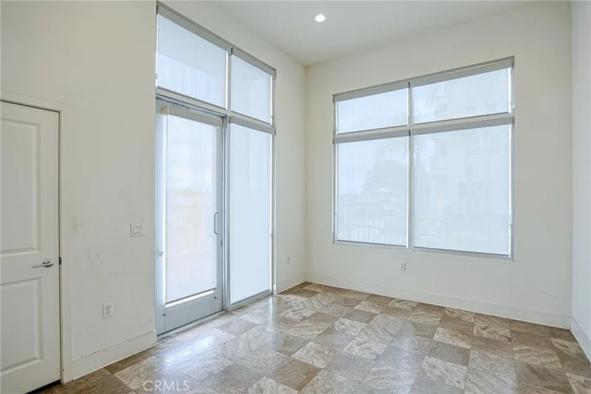 1300 N Harbor Boulevard photo 4