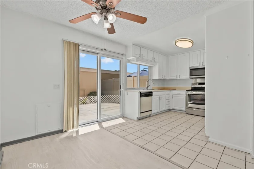 2901 S Sycamore #B photo 5