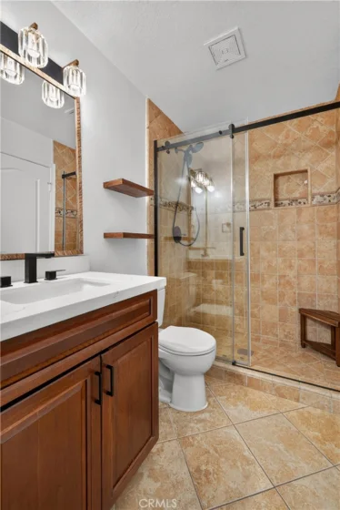 88 Corsica Drive photo 9