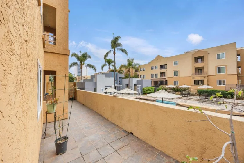 8889 Caminito Plaza Centro #7127 photo 25