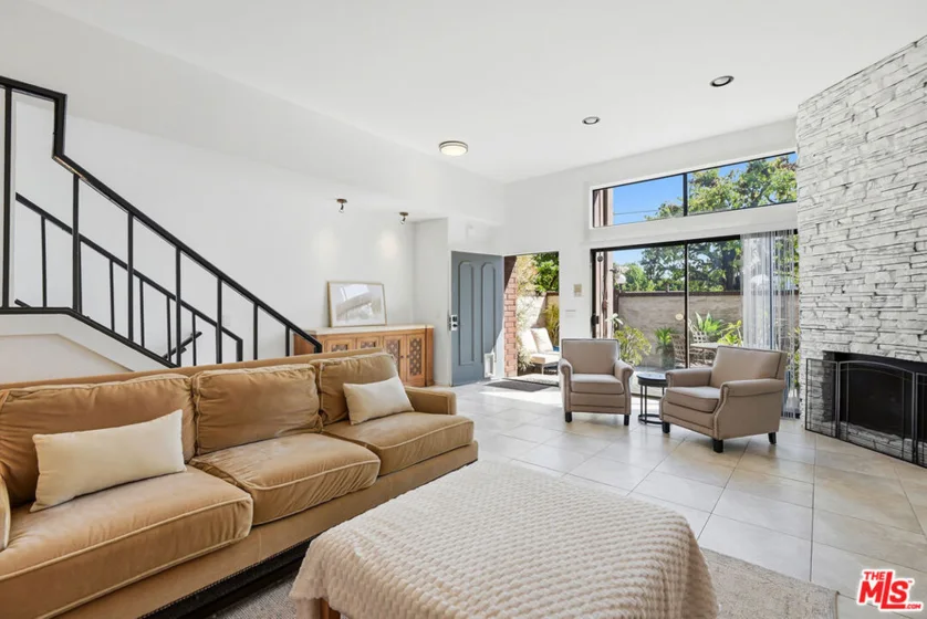 4631 Alla Road #4 photo 4