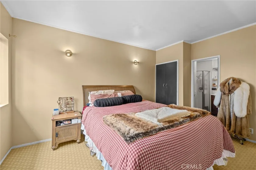 8712 Gregory Way #402 photo 18
