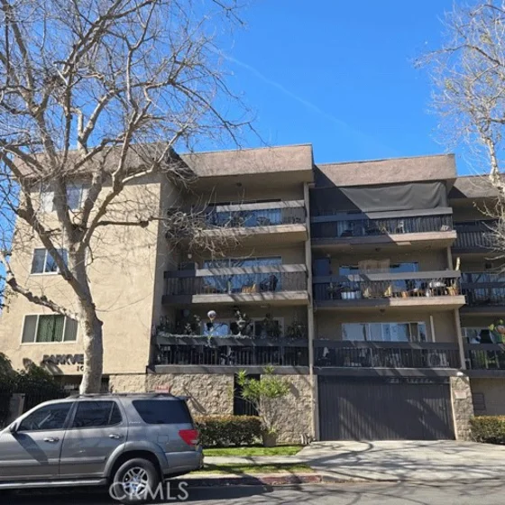 1061 Park Avenue #214 photo 1