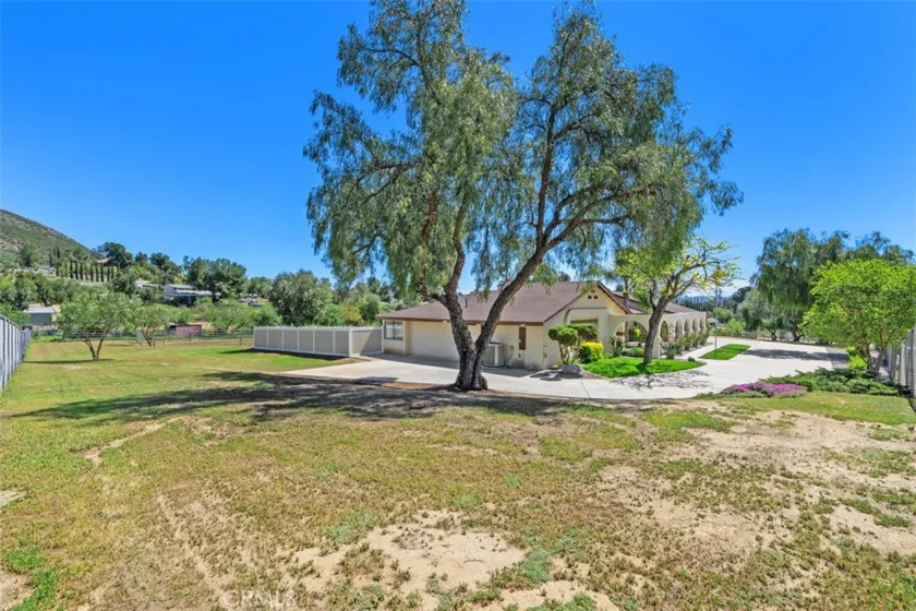 37790 Los Alamos Road photo 36