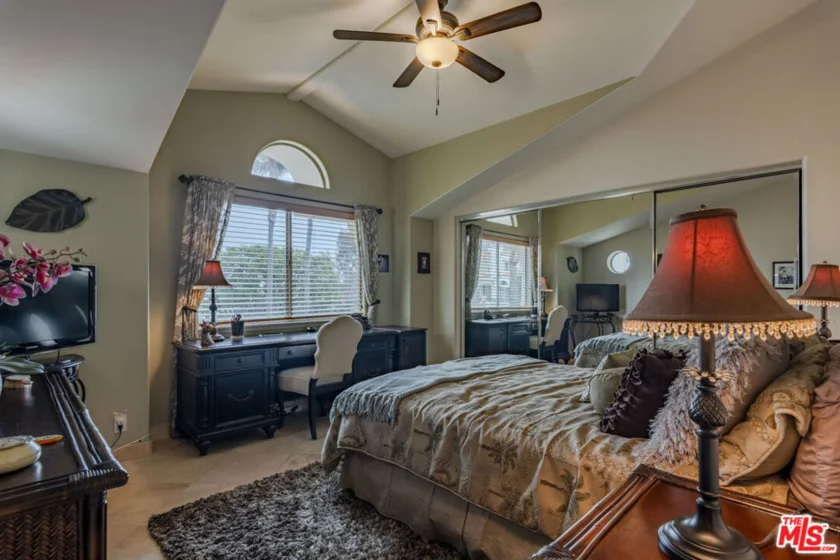 6483 Zuma View Place #106 photo 23