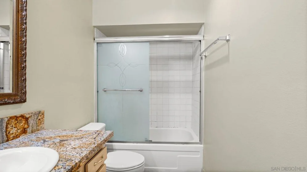 3050 Rue D'orleans #423 photo 4