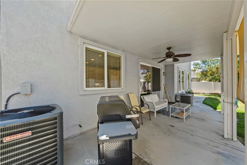 45729 Elm Place photo 44