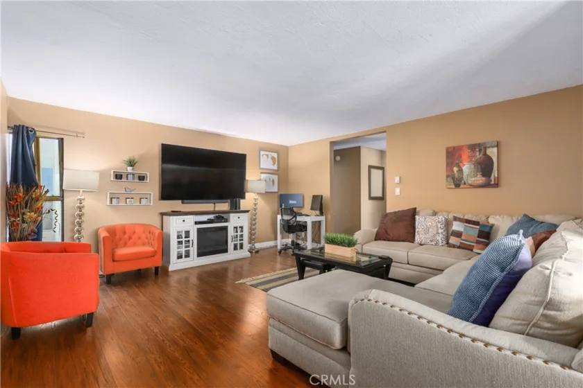 4505 California Avenue #307 photo 1