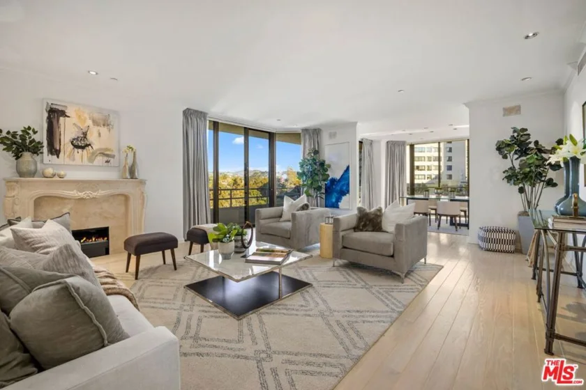 10601 Wilshire Boulevard #701 photo 1