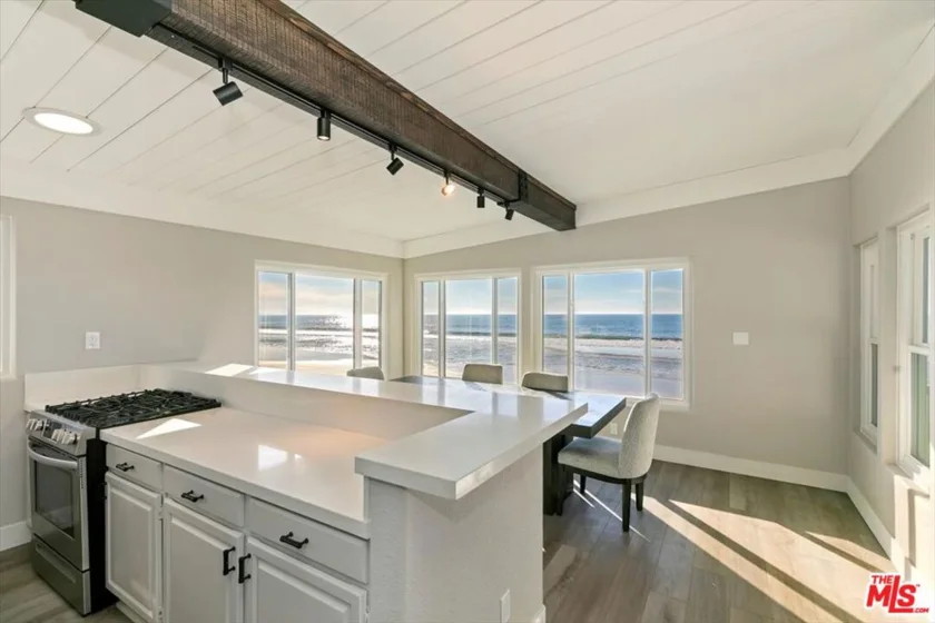 1610 Seacoast Drive #D photo 15