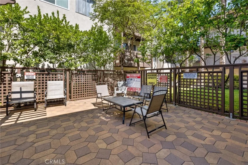 525 S Ardmore Avenue #257 photo 14