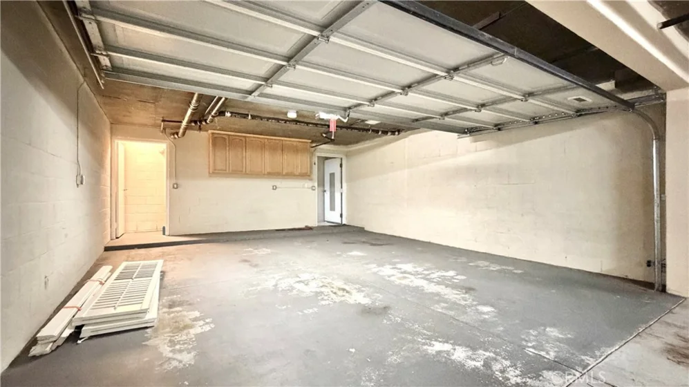 690 S Marengo Avenue #6 photo 25