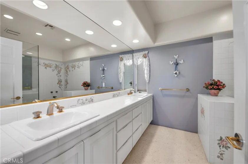 21410 Avenida De Arboles photo 49