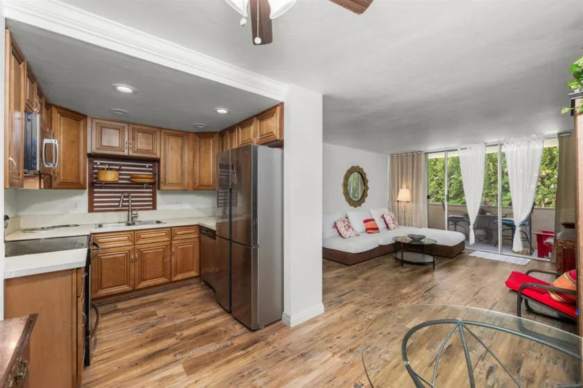 2510 Torrey Pines Road #320 photo 4