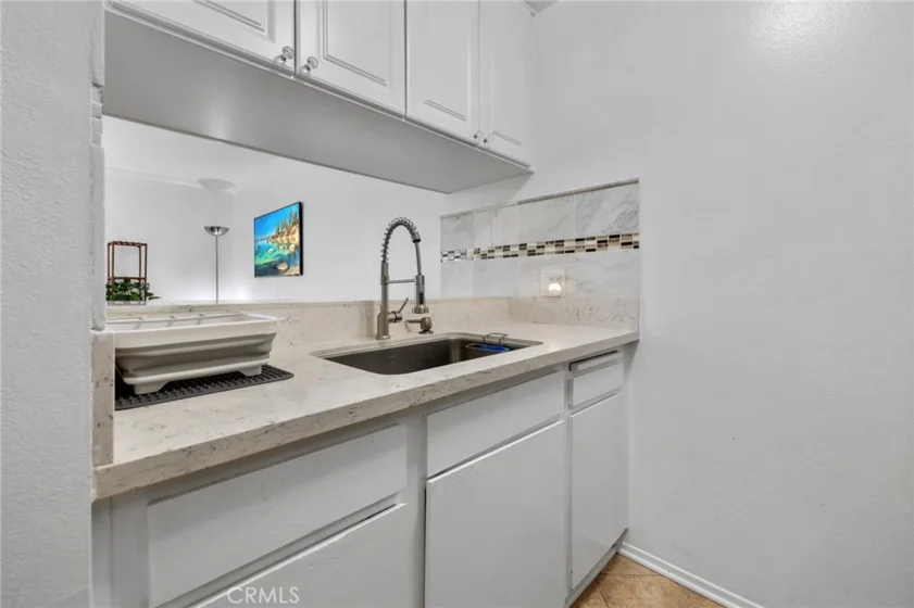 525 S Ardmore Avenue #257 photo 3