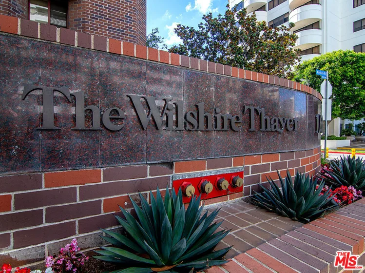 10550 Wilshire Boulevard #503 photo 2