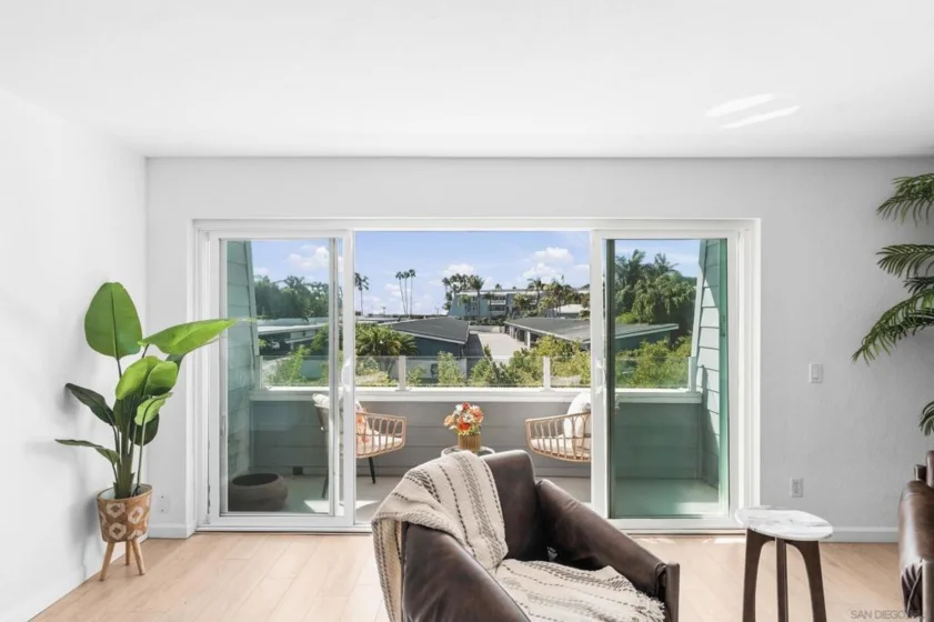 92 Montego Court photo 5