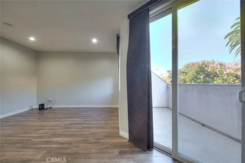 572 E San Jose Avenue #104 photo 28