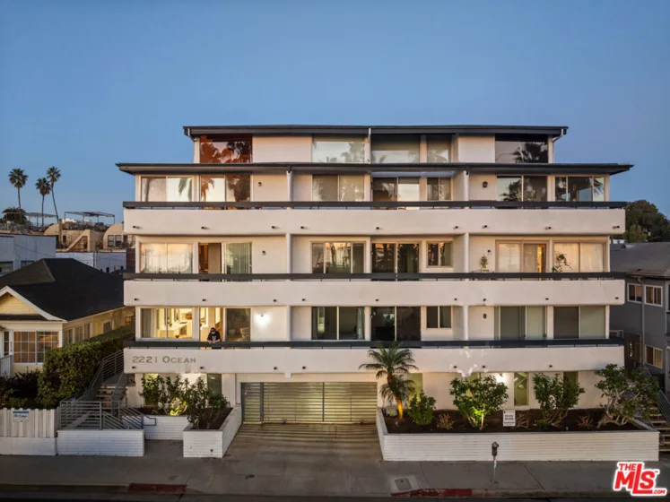 2221 Ocean Avenue #101 photo 2