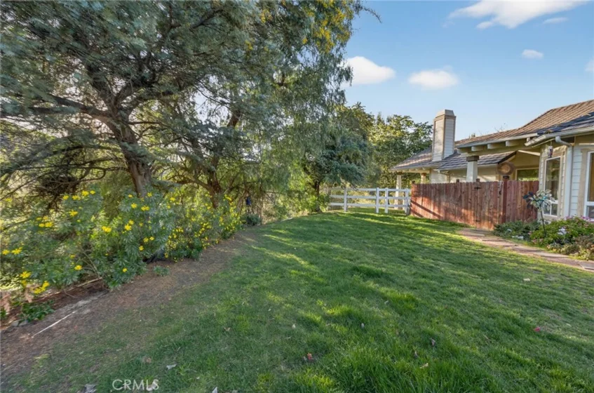 41275 Hacienda Drive photo 42