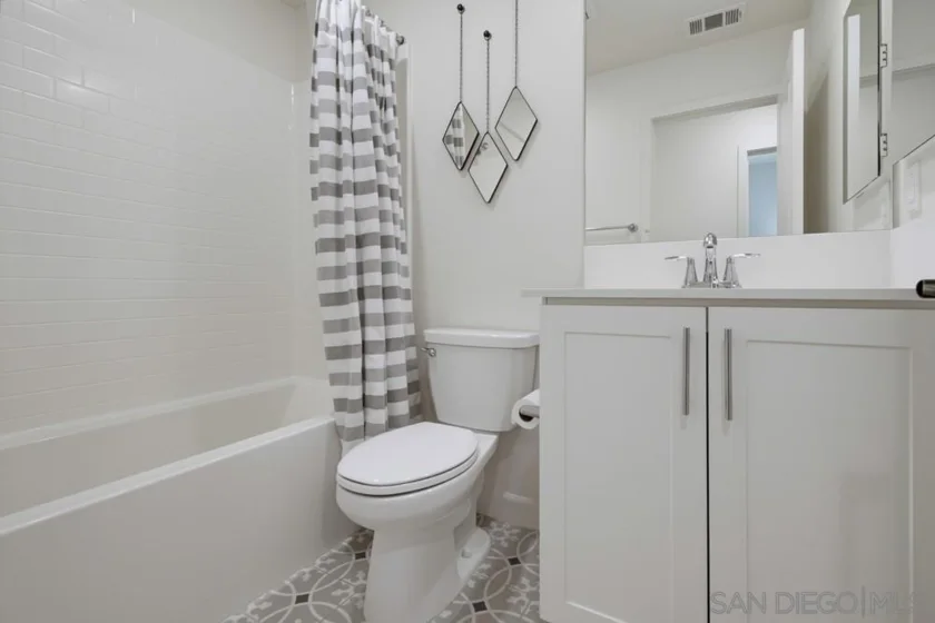 4366 Pacifica Way #3 photo 17