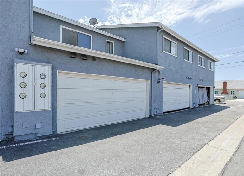 8431 Larson #9 photo 25